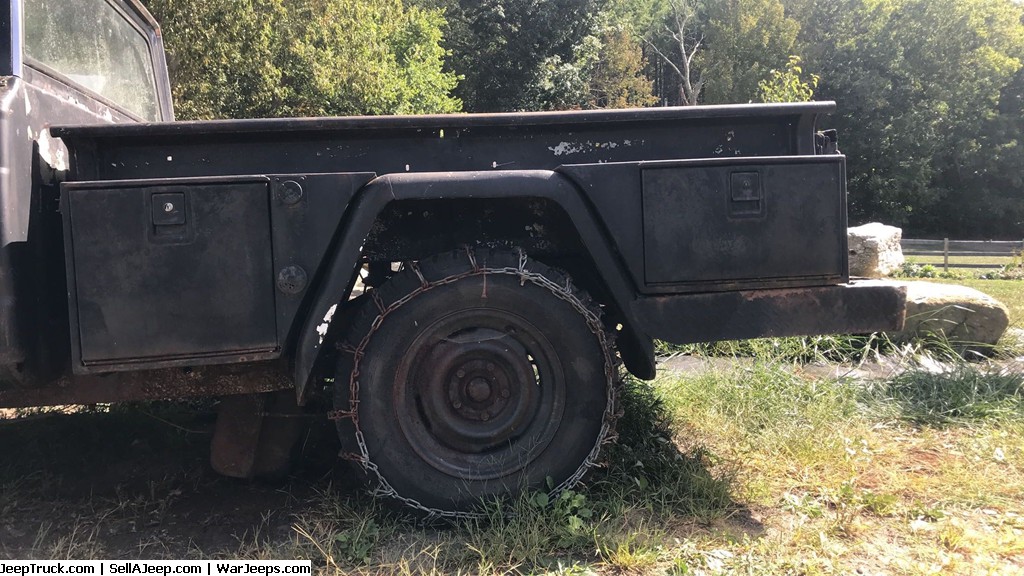 Jeep J20 truck bed 1