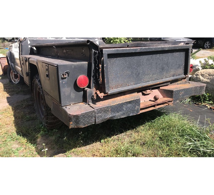 Jeep J20 truck bed 3
