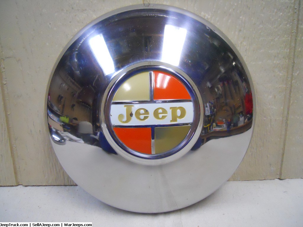 6271 Jeep Hubcaps c 1