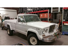 1966 Kaiser Jeep Truck Loaded Clean Original California 2