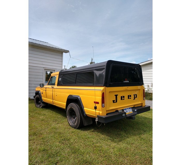 1975 Jeep J10 3