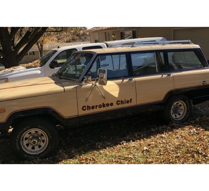 1981 Cherokee Chief 4 door 5