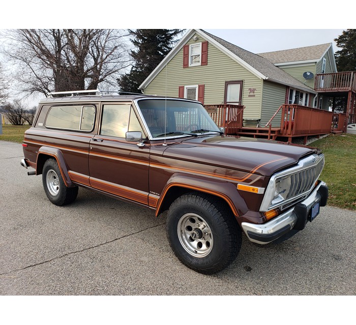 1983 Jeep Cherokee Laredo 4