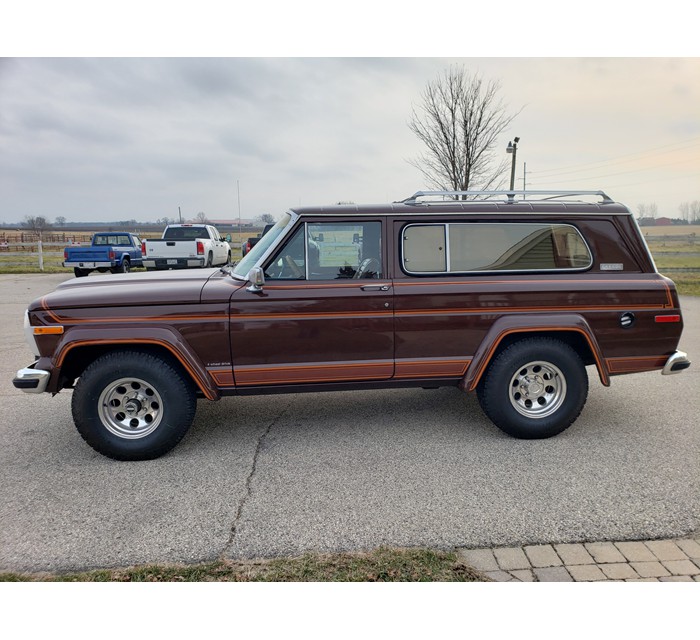 1983 Jeep Cherokee Laredo 7