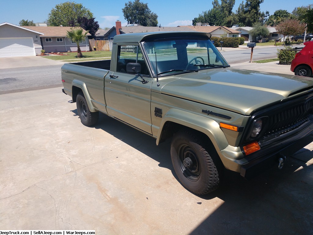 1972 Jeep J2000 1
