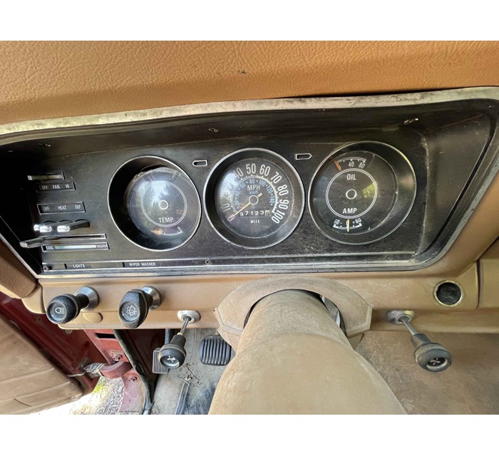 1977 Jeep Grand Cherokee 9