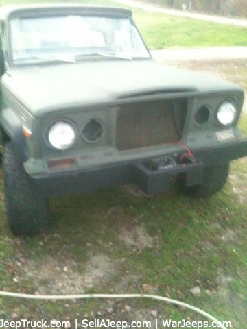 1973 J4000 Jeep Truck 4x4