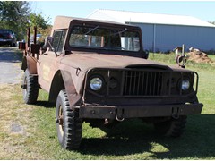 army-m715-kaiser-jeep-front_cue9da