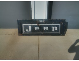 1980 J10 Jeep Laredo Tailgate 1
