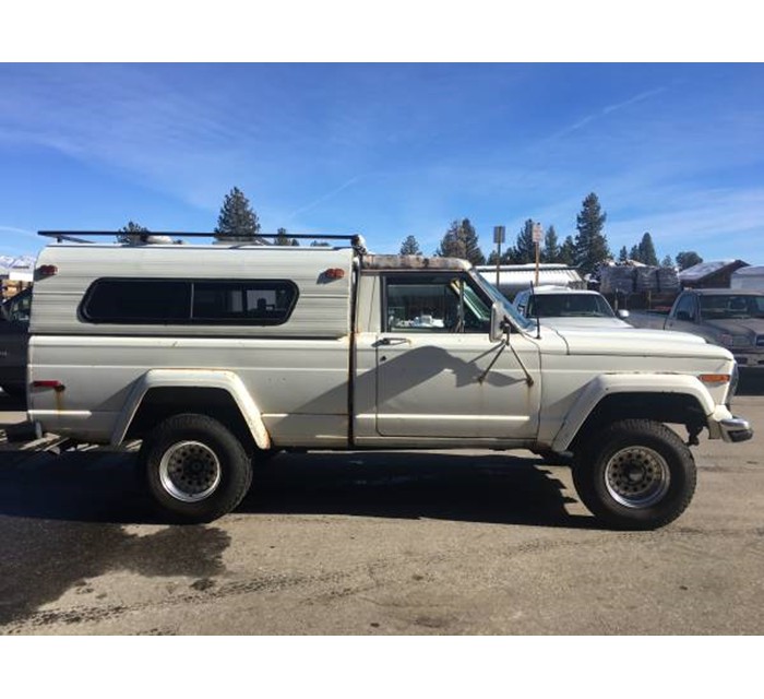 Custom Callen Camper built for a Jeep J10 Shortbed Truck 3