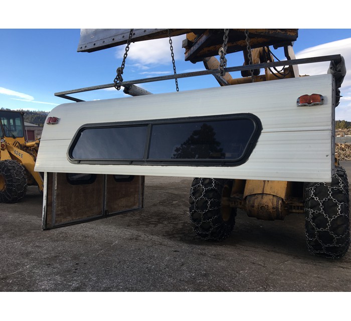 Custom Callen Camper built for a Jeep J10 Shortbed Truck 7