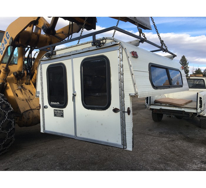 Custom Callen Camper built for a Jeep J10 Shortbed Truck 8