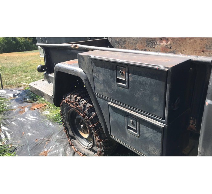 Jeep J20 truck bed 2