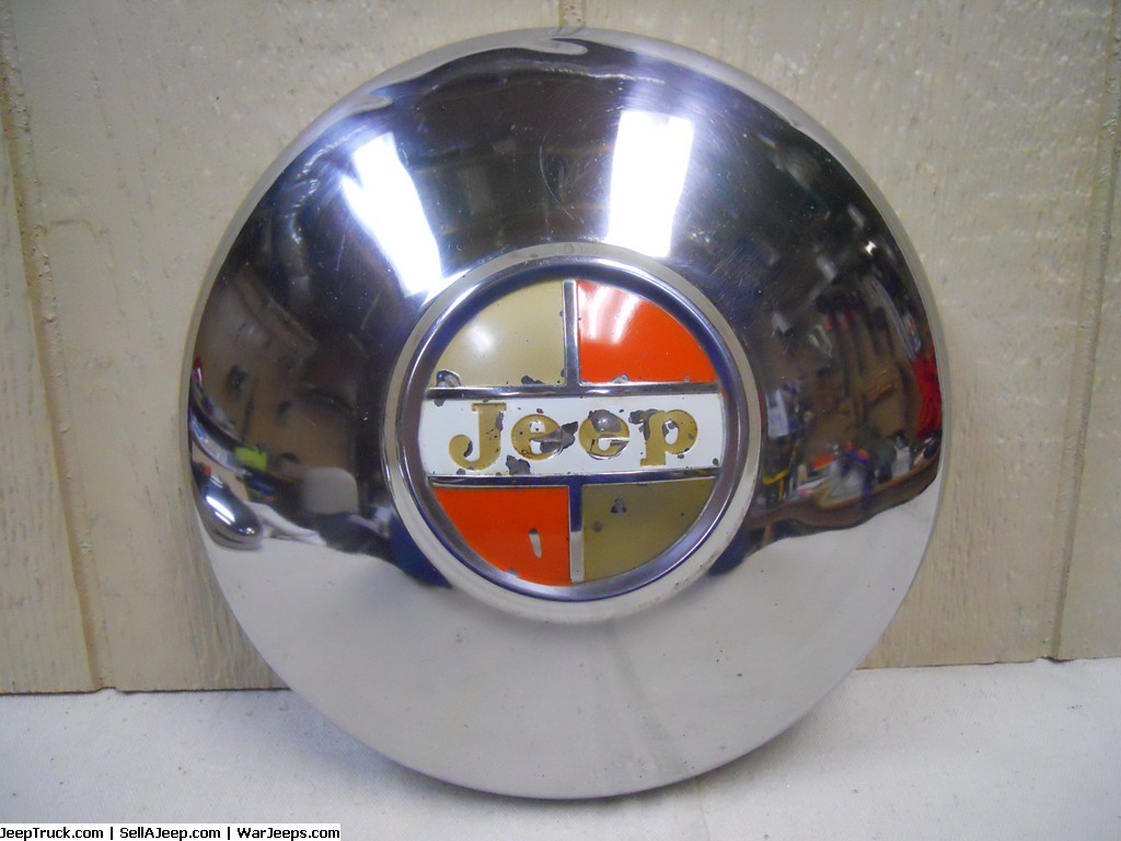 6271 Jeep Hubcaps c 2