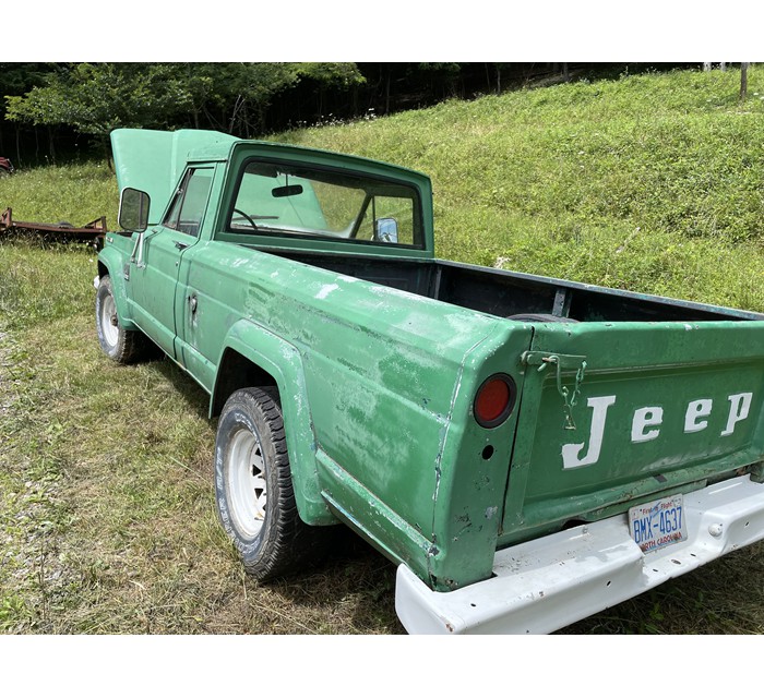 J2000 J3000 tailgate wanted 1