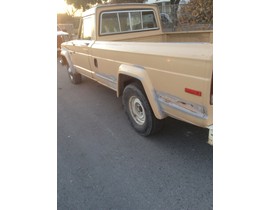 1980 Jeep J10 4