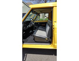 1975 Mellow Yellow J20 Jeep 2
