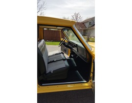 1975 Mellow Yellow J20 Jeep 4