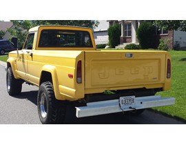 1975 Mellow Yellow J20 Jeep 8