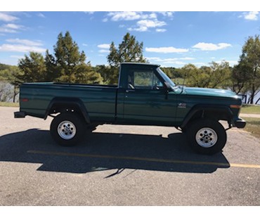 1980 Jeep J10 Short Bed 12