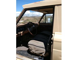 77 Jeep J10 6