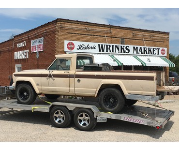 1964 Jeep J300 2WD Gladiator Pickup 9