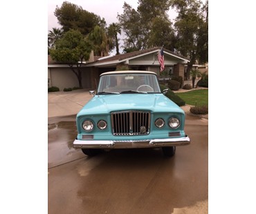1965 Jeep Wagoneer 4