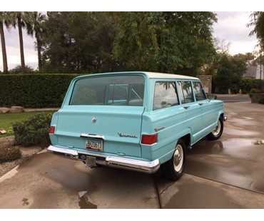 1965 Jeep Wagoneer 7