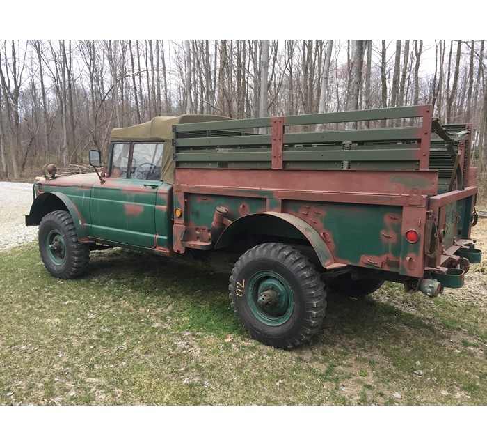 1968 Kaiser M715 4