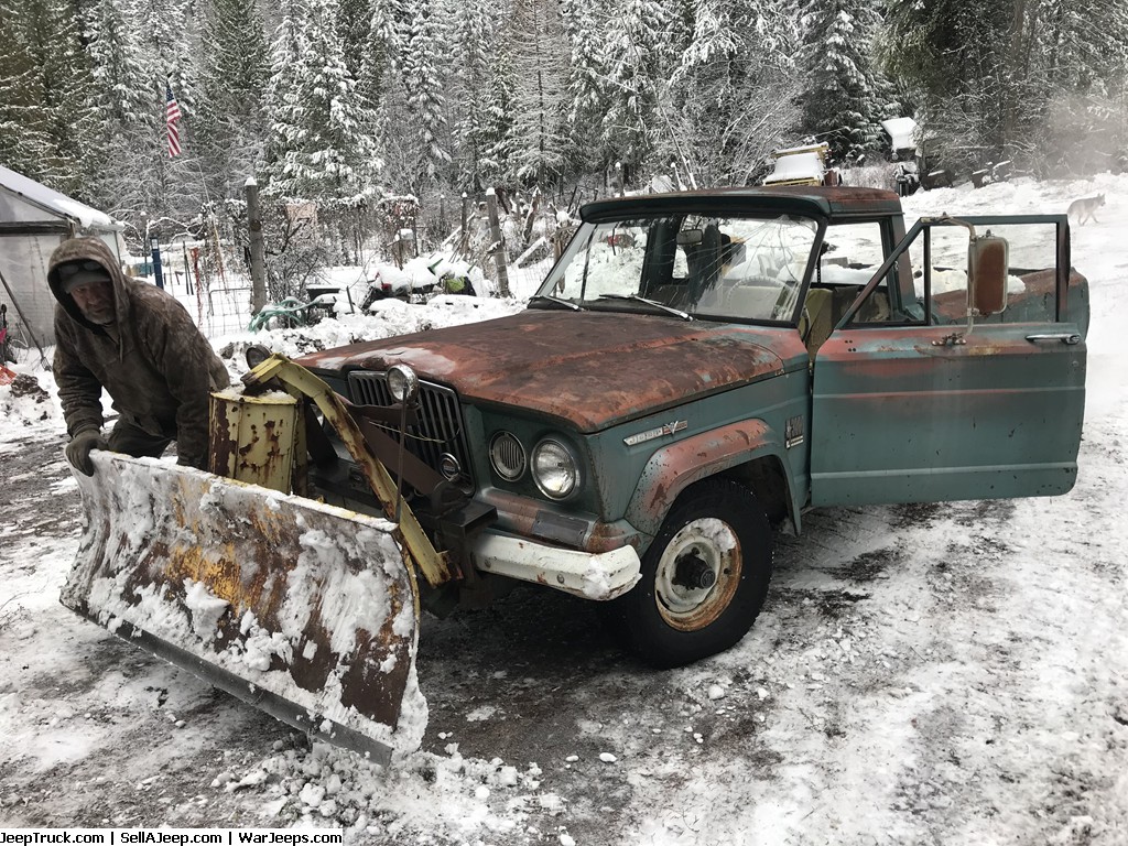 1968 Jeep Gladiator Truck with Plow 1