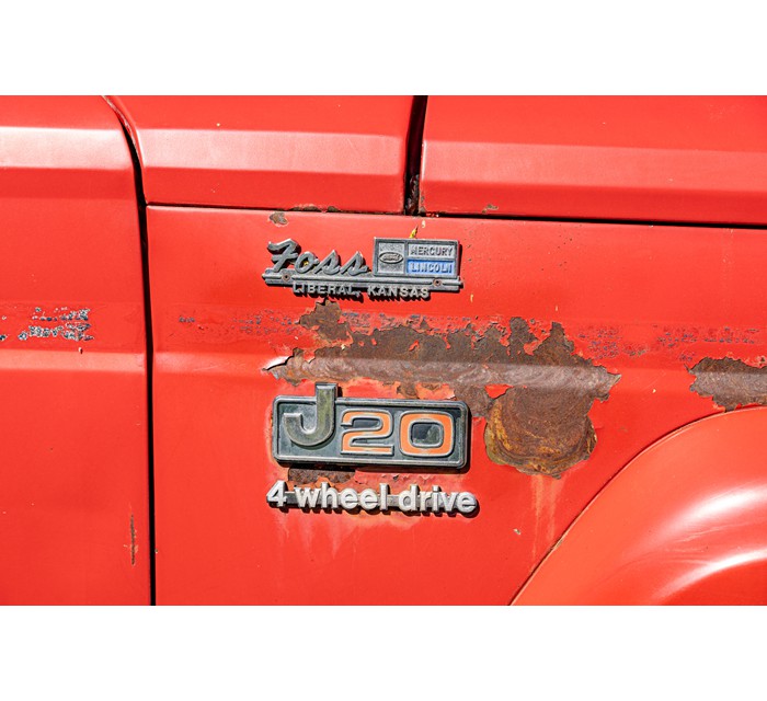 1985 4x4 Jeep J20 Pioneer 3quarter ton Long Bed 6