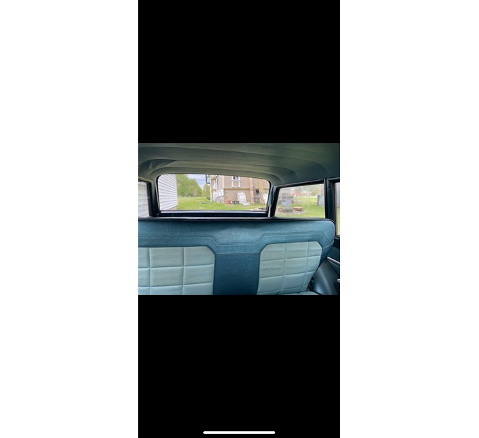 1966 Jeep Wagoneer 6