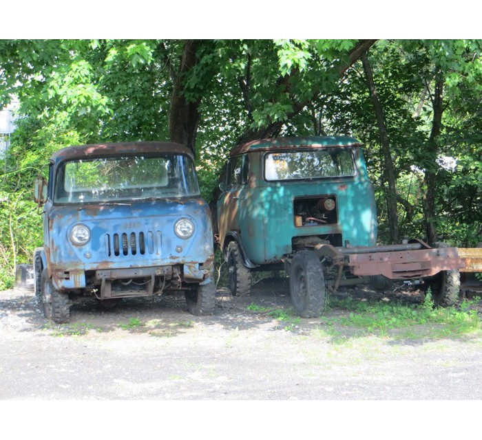 Two - Jeep FC-170 5