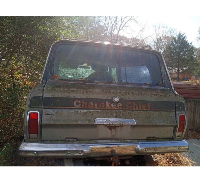 77 Jeep Cherokee Chief S Golden Eagle  2