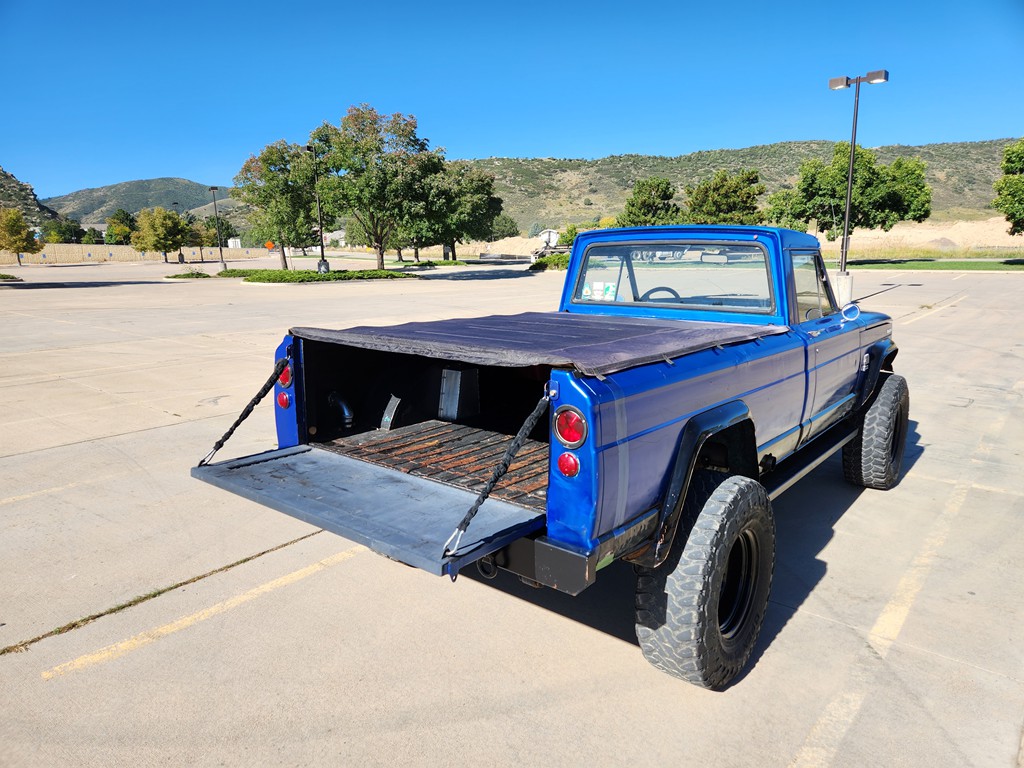 1969 Jeep Gladiator J3000 Retro Mod 6