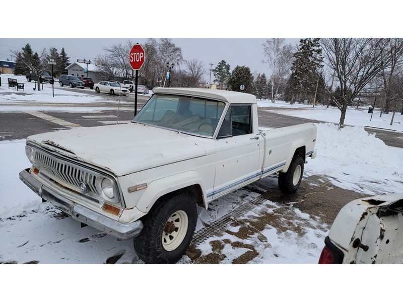 1973 Jeep C10 Custom Cab 4