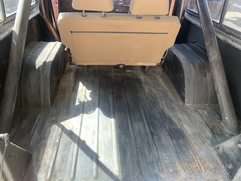 1985 Jeep CJ8 Scrambler Laredo 3