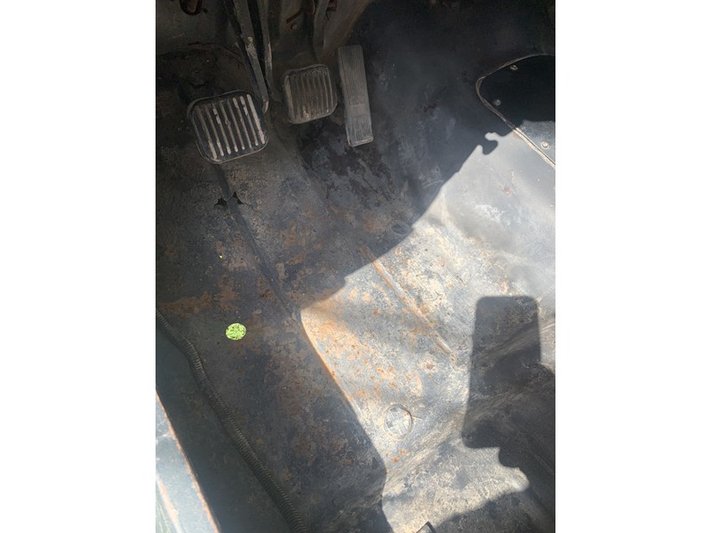 1985 Jeep CJ8 Scrambler Laredo 4