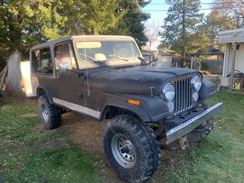 1985 Jeep CJ8 Scrambler Laredo 8
