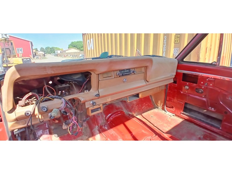 1984 Jeep Truck Cab 7