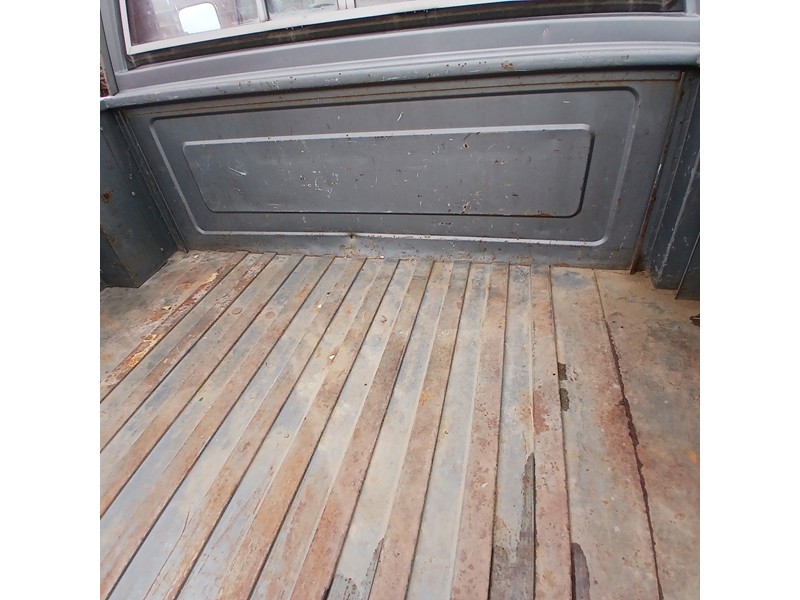 Jeep Pickup Bed and Tailgate 8