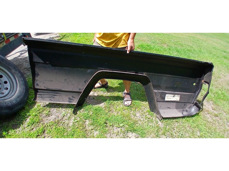 Passenger Side Wide Track Cherokee Bedside 2