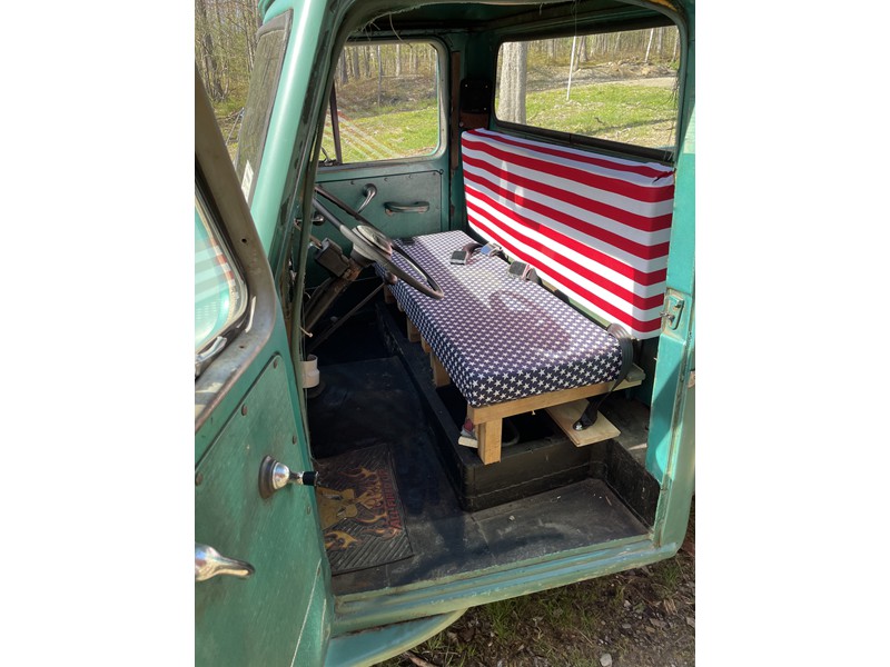 Classic 1963 Willys Jeep Truck - Original 5