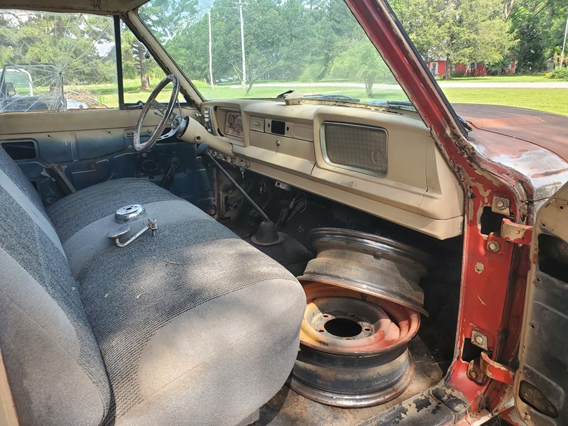 1963 Willys Jeep Gladiator J300 4WD 6
