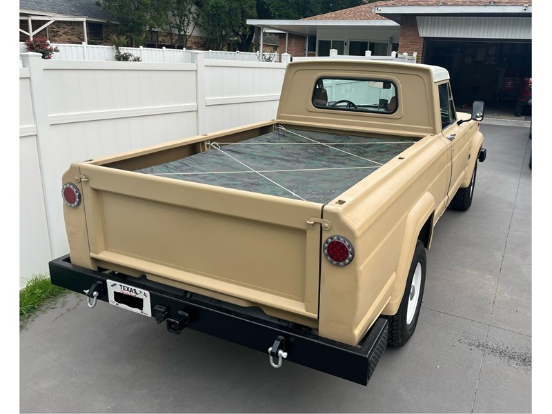 1965 Jeep Gladiator J200 9