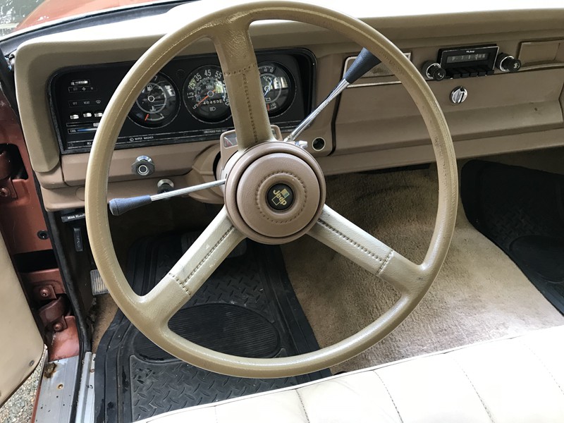1983 Jeep J10 Pickup V8 automatic transmission 4 wheel  6