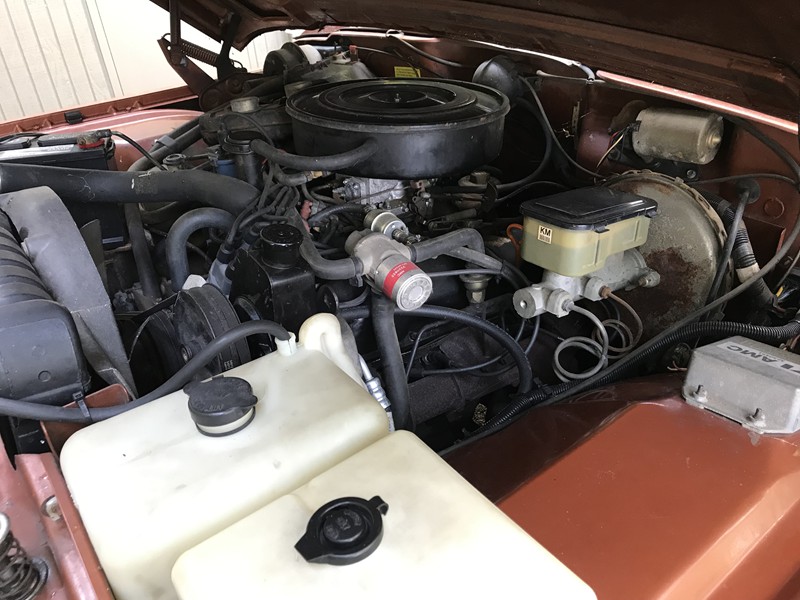 1983 Jeep J10 Pickup V8 automatic transmission 4 wheel  9