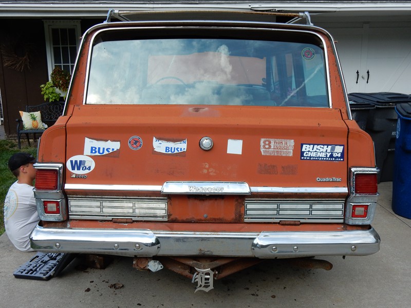 1976 Jeep Wagoneer 1