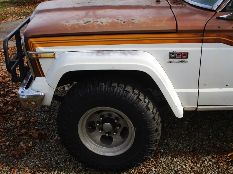 1979 Jeep J20 Full Size 3 Quarter ton 4x4 Pickup 3