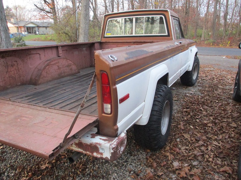 1979 Jeep J20 Full Size 3 Quarter ton 4x4 Pickup 5
